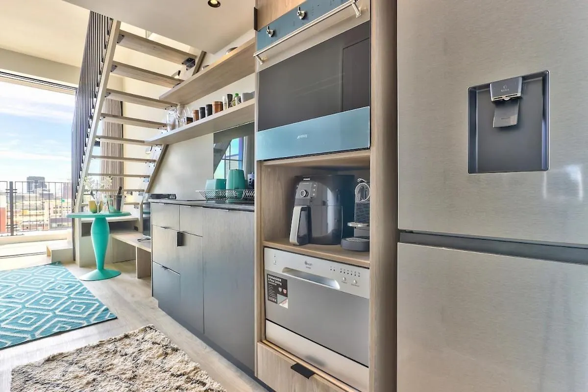 Loft Style Apartment In Of The Heart Of East City. Views&Balcony Cape Town